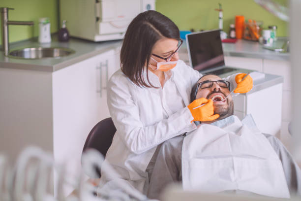  Sauk Centre, MN Emergency Dentist Pros